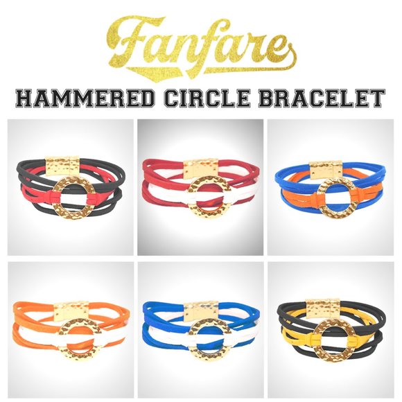 Red and White Hammered Circle & Suede Bracelet - Picture 3 of 11